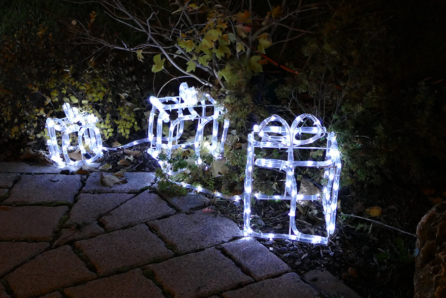 B-Ware Geschenkboxen 2 x 3er-Set aus Drahtgestell und Lichtschlauch mit 180 LED kaltweiß B-Ware Geschenkboxen 2 x 3er-Set aus Drahtgestell und Lichtschlauch mit 180 LED kaltweiß