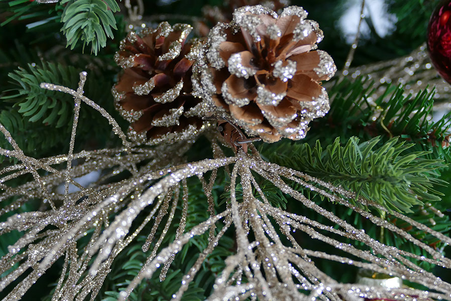 baumschmuck-glitter Christbaumschmuck-Set 112-teilig Christbaumkugeln Rentieranhänger Deko Christbaum-Anhänger