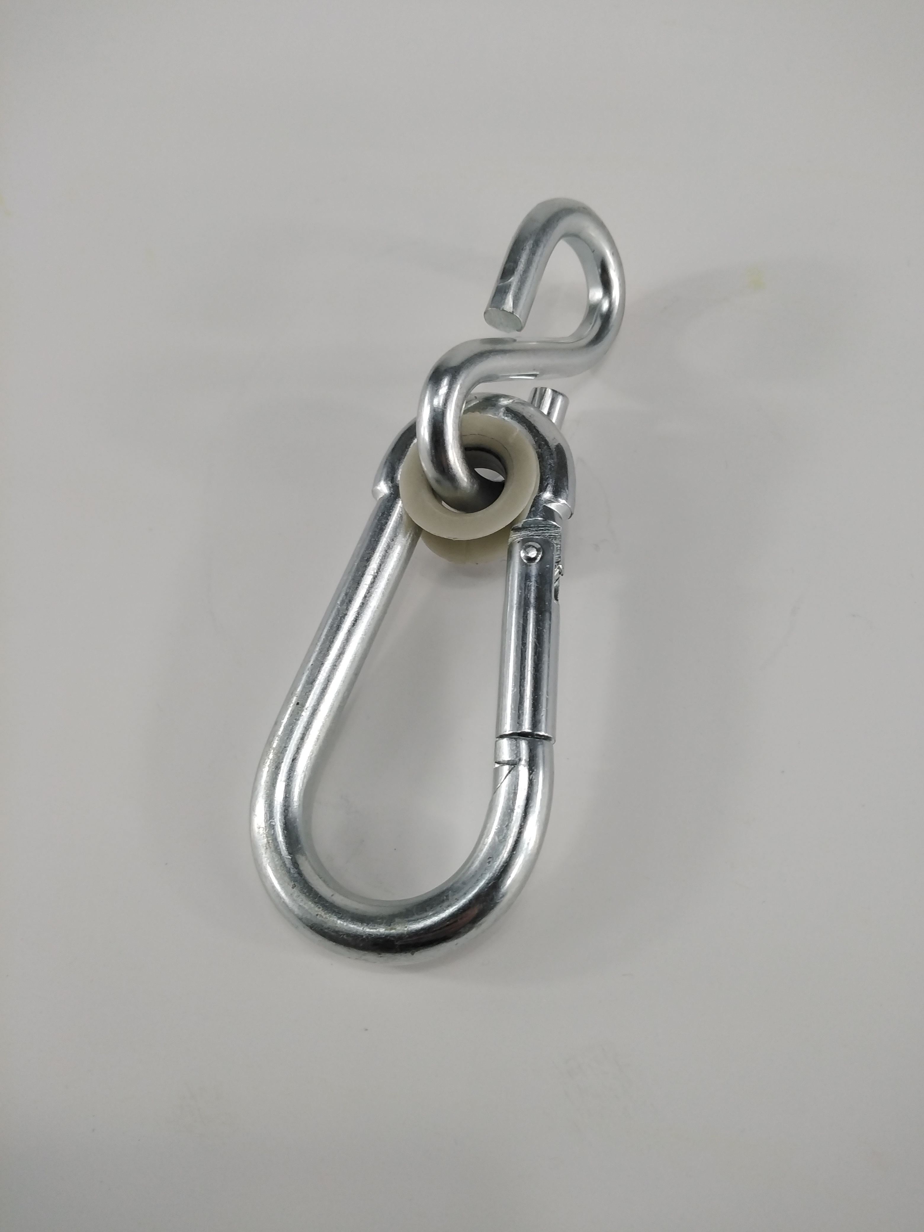 Karabiner mit Achterhaken & Kunststoffinnenteil weiß zum Austauschen