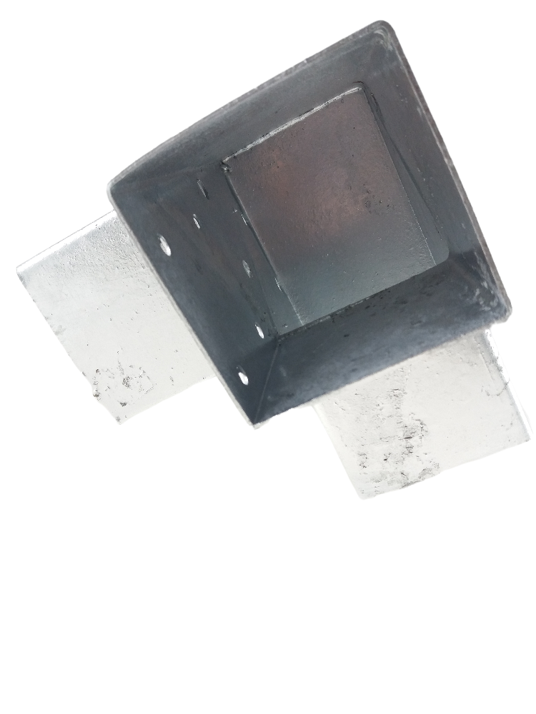 Holzverbinder Eckmodell für 3x Balken 90x90 mm VERZINKT Winkel: 90°