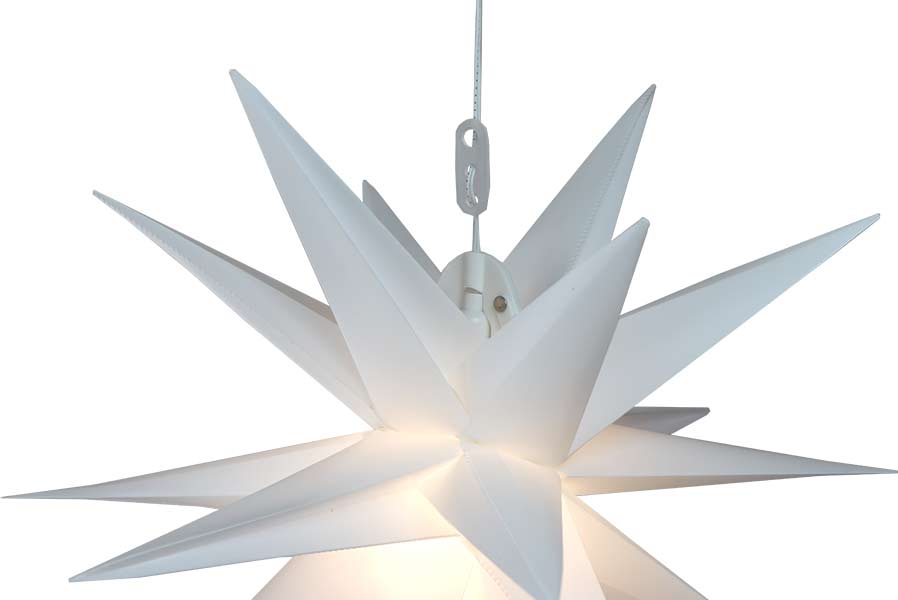 stern-zum-aufhaengen Faltstern 18 Zacken aus Kunstoff-Folie mit LED-Birne warmweiß Weihnachtsstern