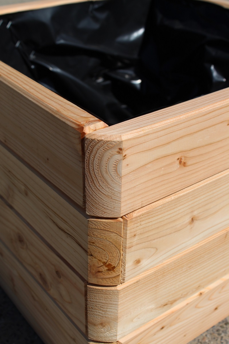 Massiver Pflanzkasten Mammut 50x50xH39 cm aus Lärchenholz natur Blumenkasten Blumentopf Pflanzkübel Kräutertopf