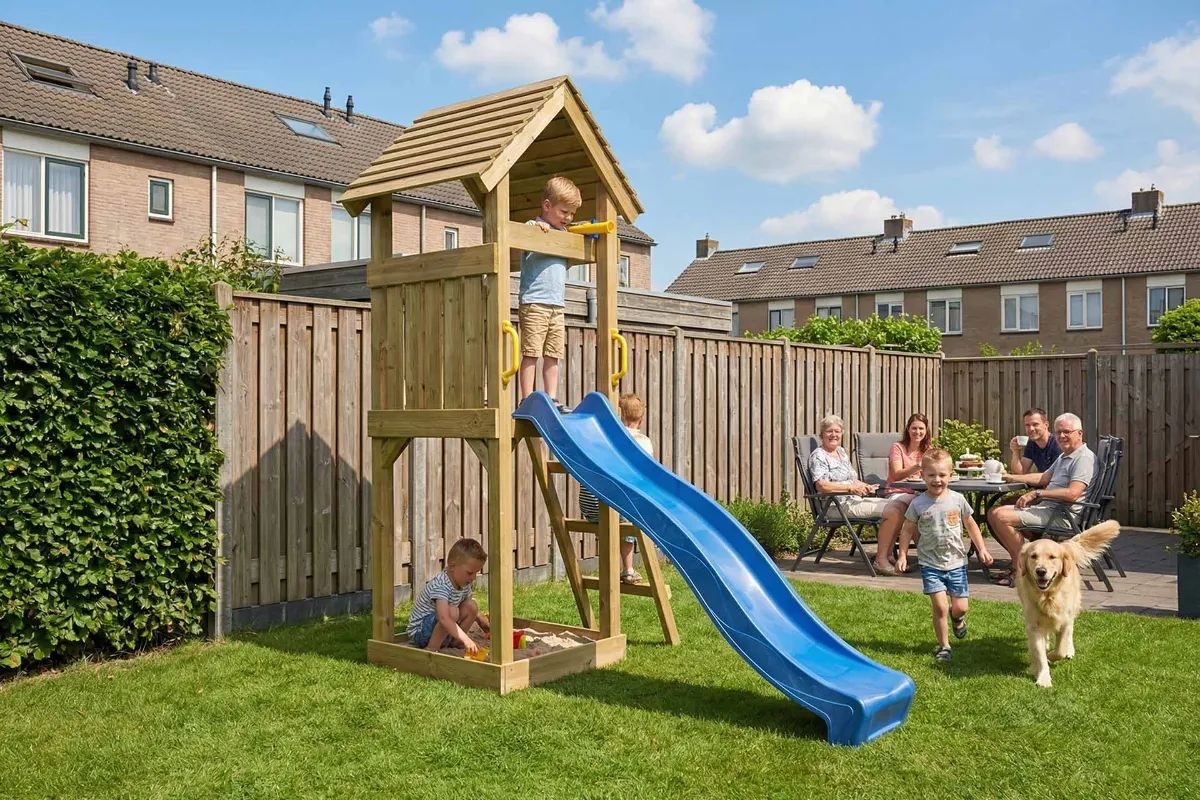 Spielturm Thomas Aktiv mit Podest und Leiter