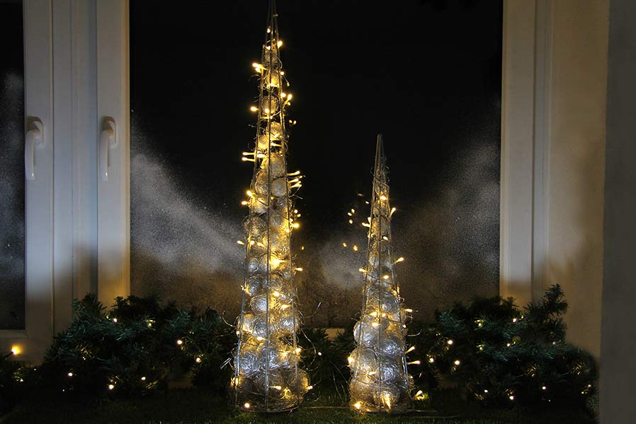 pyramiden-weihnachten-deko Pyramide 60 cm aus Draht 30 LED warmweiß Weihnachtspyramide Innendekoration
