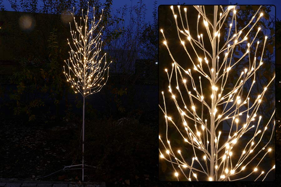 led-baum-weiss LED-Baum weiß mit 240 LED warmweiß für  Weihnachten außen 240 cm hoch