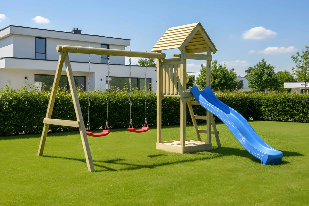 Spielturm Thomas Fun mit Doppelschaukel und Podest